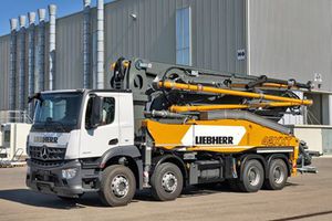 mobile concrete pump