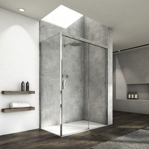 sliding shower screen