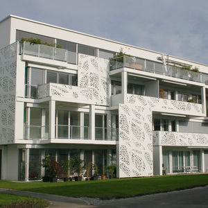 HPL railing - P-ECO MFH Sonnenbergstrasse Abtwil - Bruag Design Factory ...