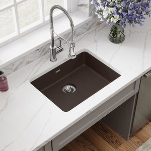 single-bowl kitchen sink