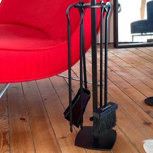floor-standing fireplace set 1