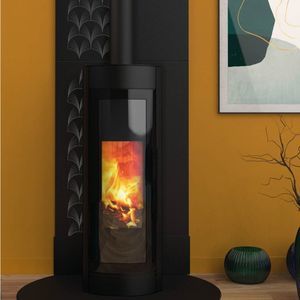wall-mounted heat shield 1
