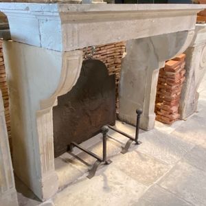 traditional fireplace mantel