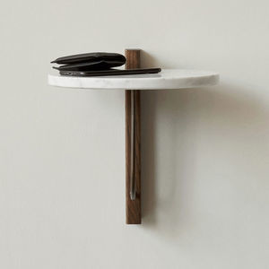 wall-mounted shelf 1