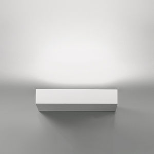 contemporary wall light