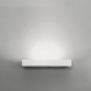 contemporary wall light