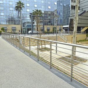stainless steel railing