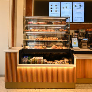 counter refrigerated display case 1
