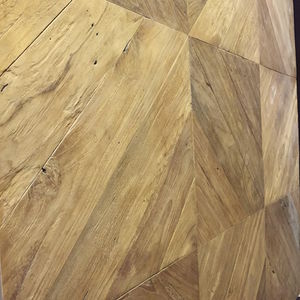 solid parquet floor