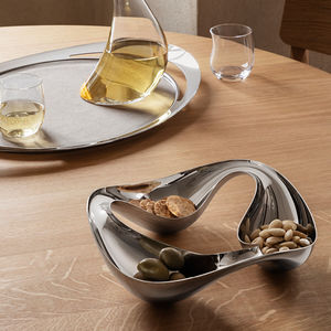 polished stainless steel bowl