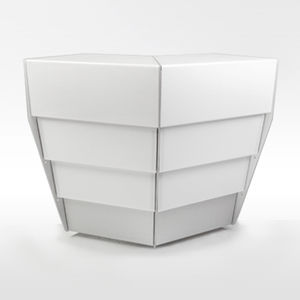 corner reception desk