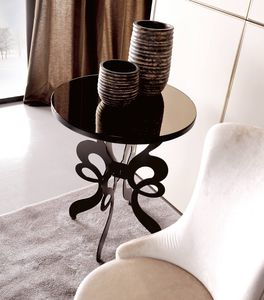 traditional side table