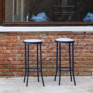 contemporary bar stool