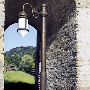 lighting pole