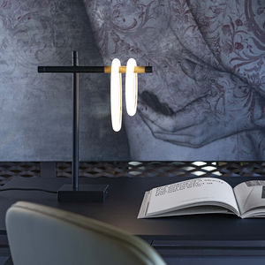 desk lamp