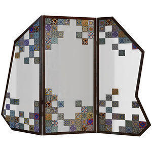 traditional screen