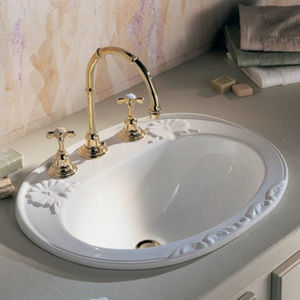 built-in washbasin