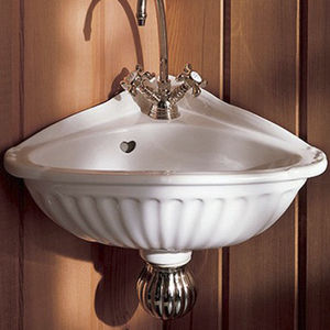 wall-mounted hand basin