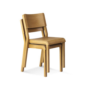 Scandinavian design chair / stackable / oak / molded plywood