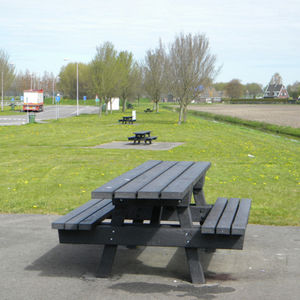 contemporary picnic table