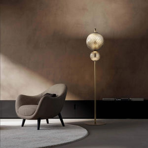 floor-standing lamp