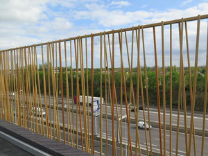 bar fence