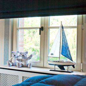 tilt-and-turn window handle 1