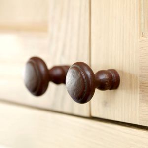 traditional furniture knob