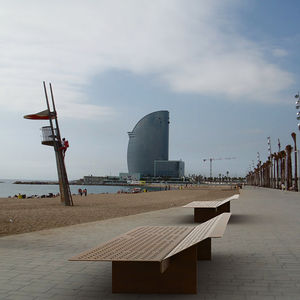 contemporary sun lounger