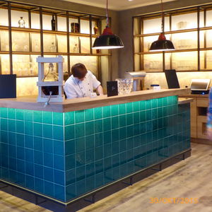 porcelain stoneware tile