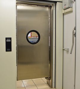 swing industrial doors