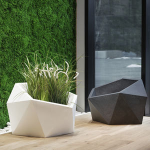 polyethylene planter