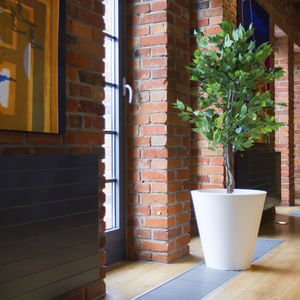 polyethylene flower pot