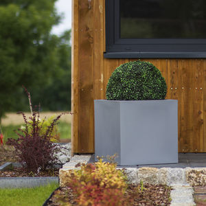 Square plant pot, Square flower pot - All architecture and design ...