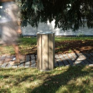 public trash can