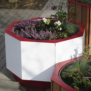 steel planter