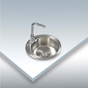 single-bowl kitchen sink