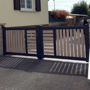 swing gate / aluminum / PVC / bar
