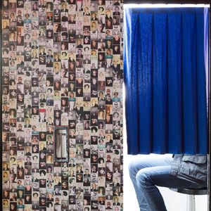 contemporary wallpaper / patterned / photo / printed