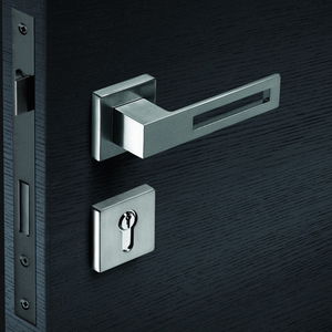 door handle