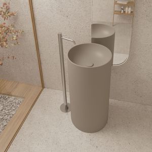free-standing washbasin