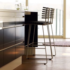 contemporary bar chair