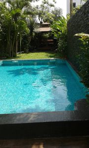 custom swimming pool