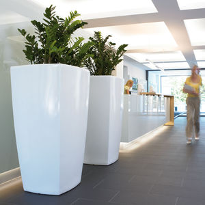 rotomolded polyethylene plant pot