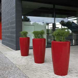 polyethylene planter