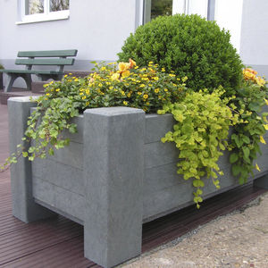 recycled plastic planter