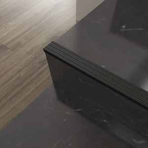 rubber stair nosing 1