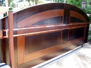 sliding gate