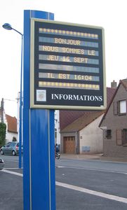 outdoor display panel