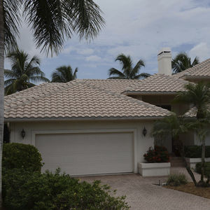 interlocking roof tile